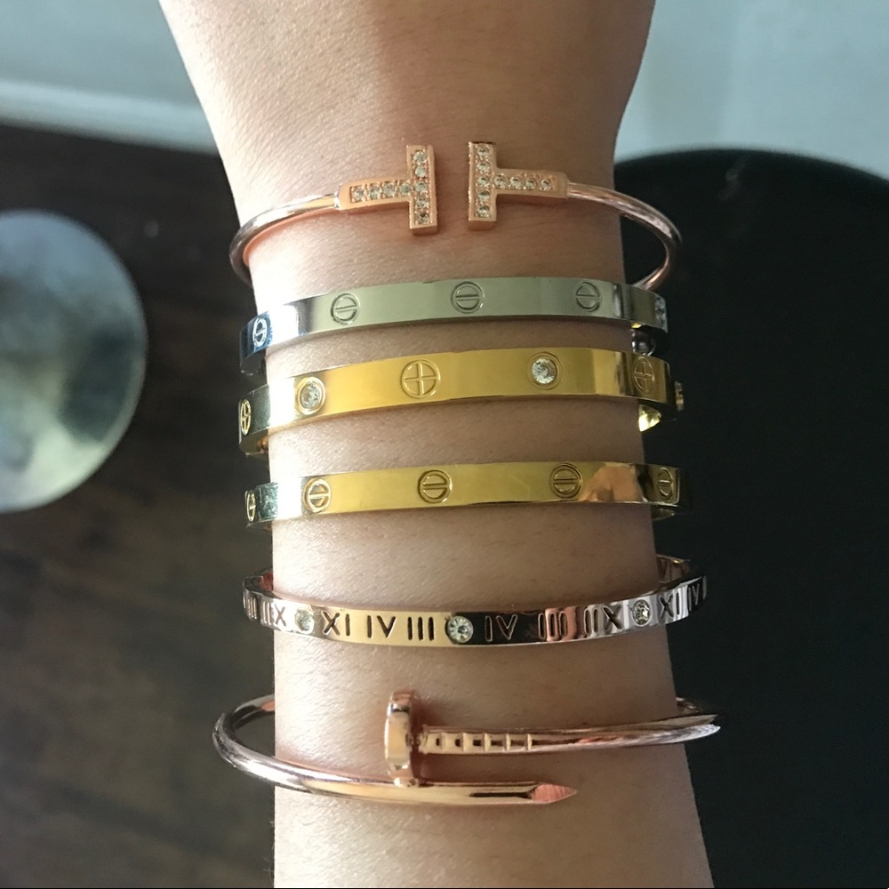 3 Nail cuffs